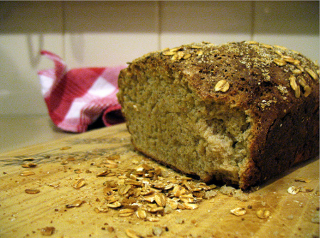 IS HONEY WHEAT BREAD HEALTHIER THAN WHITE BREAD visual data 2
