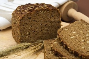 Is Whole Wheat Bread Actually Healthier than White Bread?