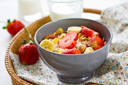 Banana Strawberry Oats Breakfast Meal