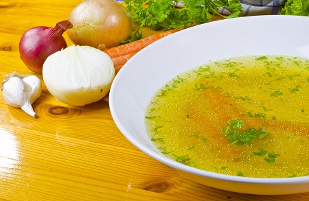 Fast-and-Easy Homemade Vegetable Broth/Stock