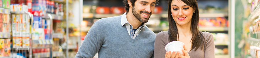 couple checking the labels for gluten