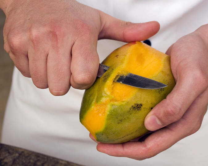 How to Eat a Mango Trim Down Club