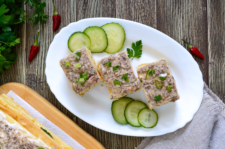 Keto sardine salad