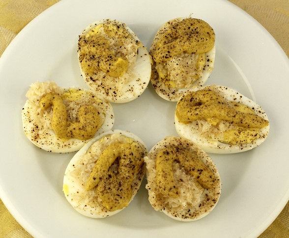 Keto Curried deviled eggs